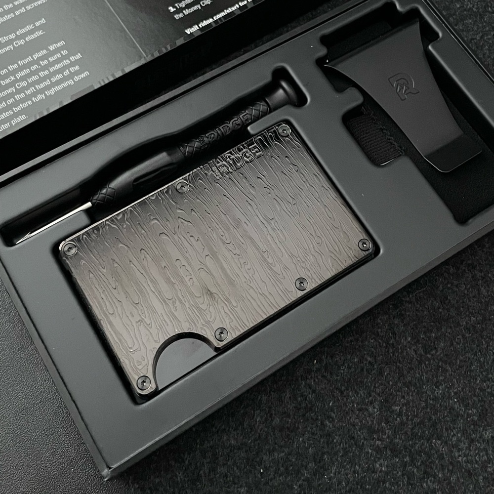 The Ridge Black Damascus Wallet
